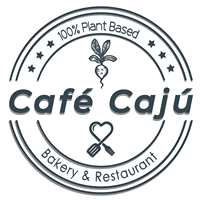 Logo empresa: café cajú. 100% plant based bakery & restaurant